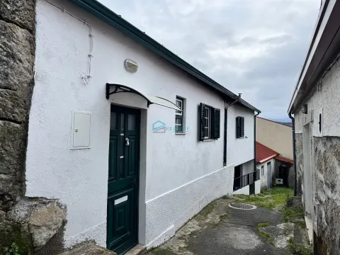 Moradia T2 para venda