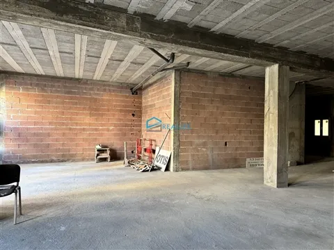 Loja para venda no centro de Vila Real