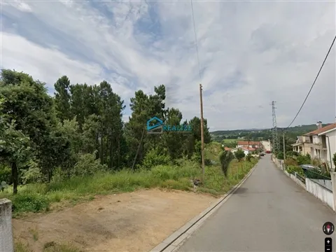 Terreno com 4.131 m² em Arroios, Vila Real | Zona de Construção para Moradias | 85.000 €