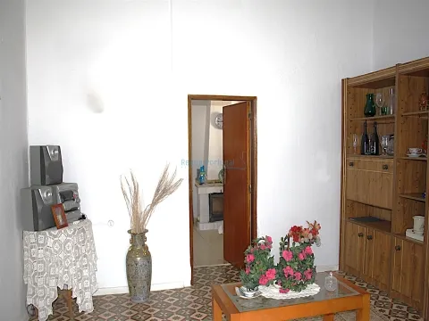 Bauernhof mit 2 Häusern zur Restaurierung