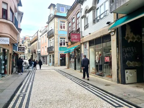 LOJA, ARRENDAMENTO, PÓVOA DE VARZIM