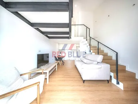 MORADIA, PRIMEIRA LINHA DE MAR, PÓVOA DE VARZIM