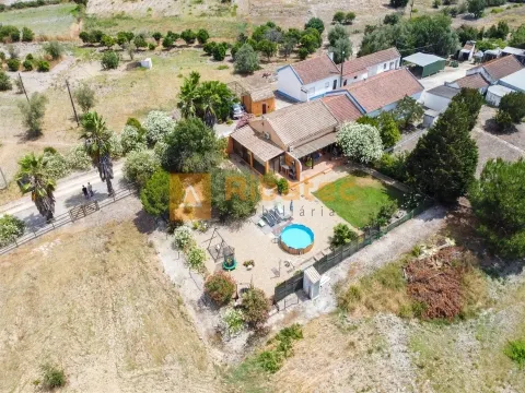 Quinta na Fajarda com 11.000 m2