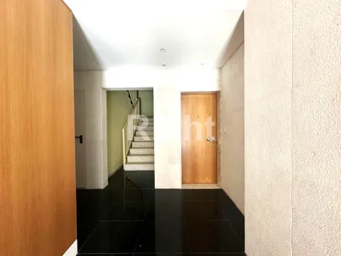 Prédio novo em Benfica