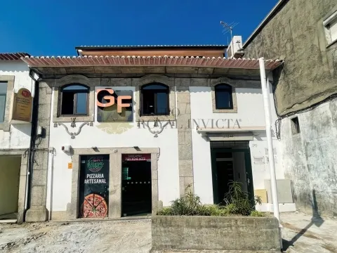Prédio em frente à Câmara de Gondomar