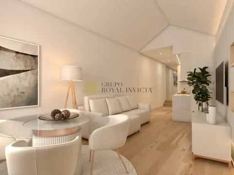 Moradia V2 totalmente reabilitada – Póvoa de Varzim, Perto da Praia!