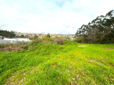 Terreno Urbano com 486 m² em Francelos – Vila Nova de Gaia