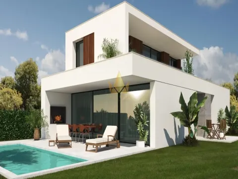 Haus mit 3 Schlafzimmern und Pool – Coto – Im Bau