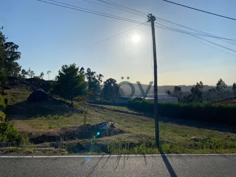   Terreno em Santo Tirso - Vila Nova do Campo