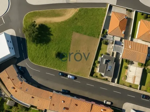Lote de Terreno em Riba de Ave – V. N. Famalicão