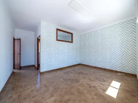 Almacén 1 habitación