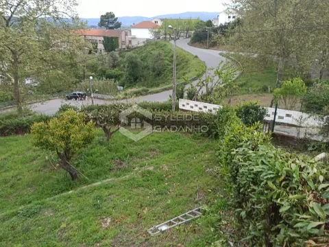 Terreno para construção no Tortosendo