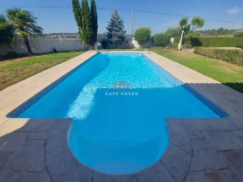 独立式的房子 4个房间