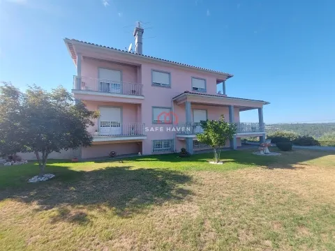 独立式的房子 4个房间