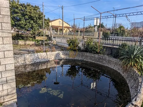 Moradia para Restaurar T4 Venda