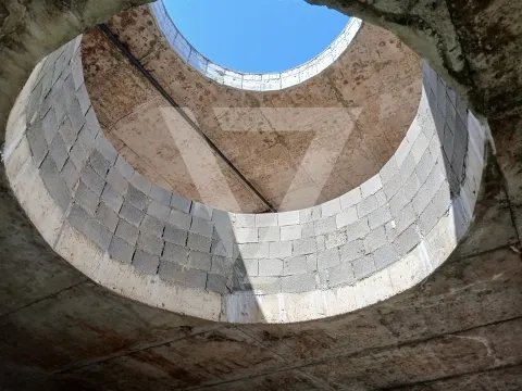 Loja à vendre à Gondomar.