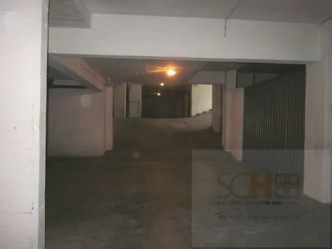 arrenda garagem centro Castelo Branco