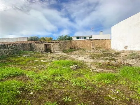 ruína com terreno Idanha a Nova