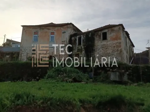 Moradia para Restaurar