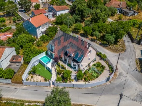 Vrijstaand huis 3 kamerwoning + 1