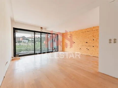 2-Bedroom Apartment / Premium Finishes and Large Balconies / Coimbra