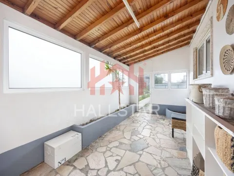 Arrendamento / Moradia T1 / Aquecimento central / Coimbrão