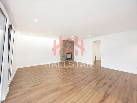 New 3-Bedroom House / Garage / Leiria City Center