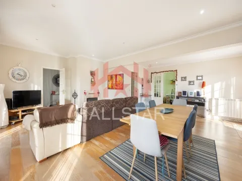 Detached 3-Bedroom House / Central Heating / Torre