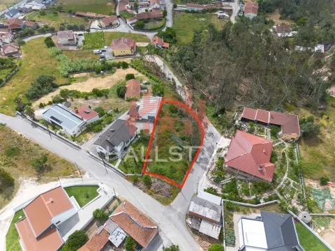Terreno para Construção / Índice de 0.5 / Pousos