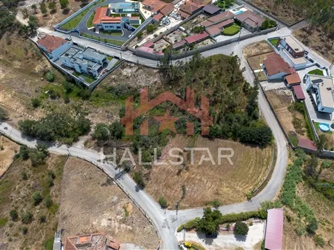 Terreno para Construção / Área de 2.147m2 / Barosa