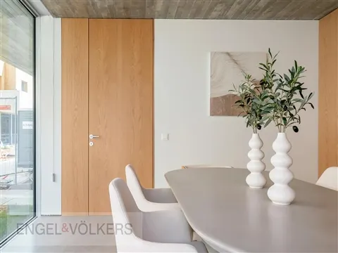 Apartamento T4+1