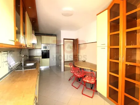 Appartement 5 Chambre(s)