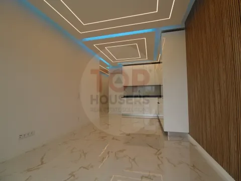 Apartamento T2  em Quarteira – com garagem