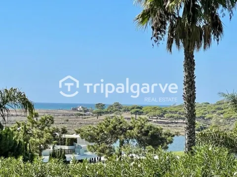 Appartement en duplex de 1 chambre avec vue sur le lac à Quinta do Lago