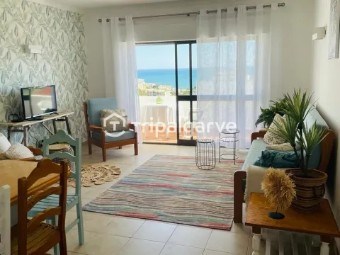 1 bedroom apartment with sea and pool views