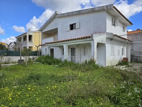 Moradia Isolada T3+1