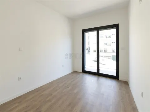 Apartamento T3 NOVO, Junto ao Centro de Viseu
