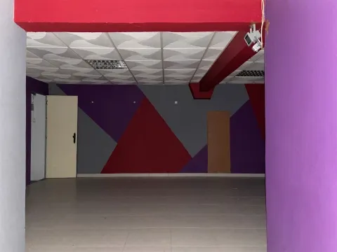 LOJA / Arrecadação / Quinta da Alçada / LEIRIA