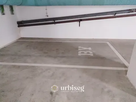 Garage 0 Schlafzimmer