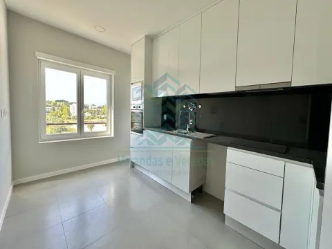 Apartamento T3 novo em Torres Novas com garagem