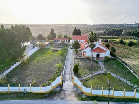 Moradia T3 em Carril - Torres Novas