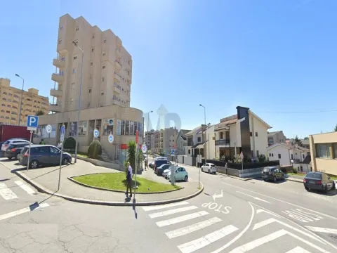 Semi-detached house T4