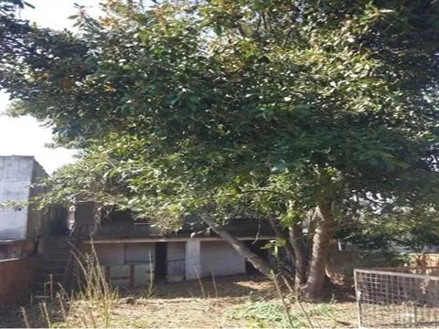 Moradia c/ 2 frentes (Possibilidade de piscina ou Estufa) - Arrábida