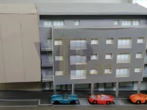 Land 1500m from H. S. João - Located 4 minutes from Hospital de S. João and 350m from Porto