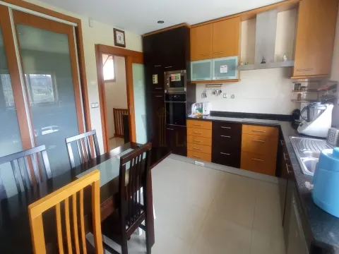 Semi-detached house T4