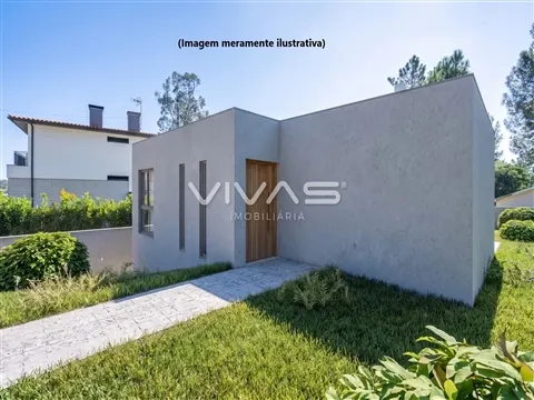 Moradia T2