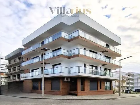 Apartamento T3 na Praia da Consolação