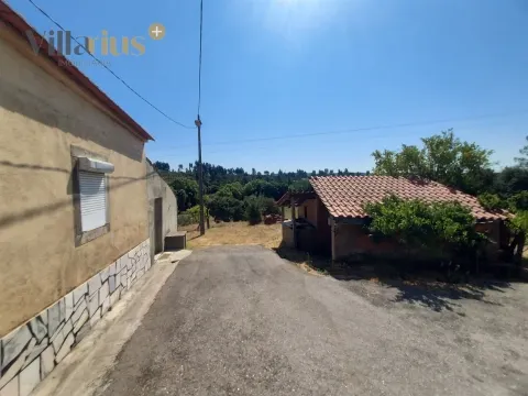 3 Bedroom House with Land in Tomar | 18,760 m²