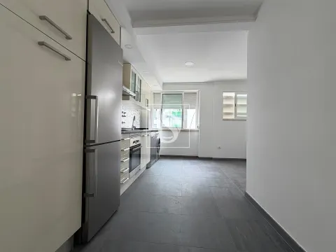 T2 Arrendamento na Moita – Totalmente Remodelado e Equipado