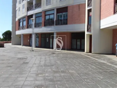 Loja no Golf de Oeiras
